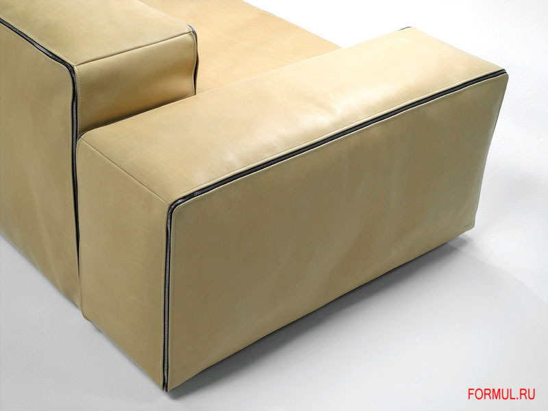  Matteograssi Zip couch
