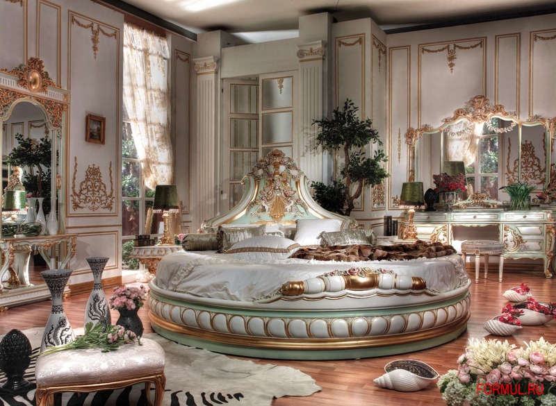   Asnaghi Interiors Baudalaire